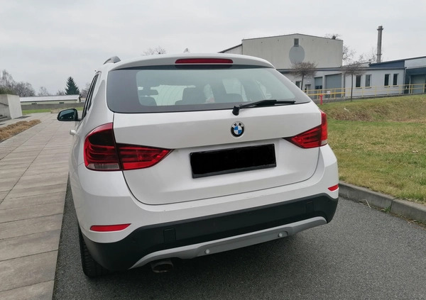 BMW X1 cena 53500 przebieg: 205000, rok produkcji 2012 z Gniewkowo małe 326